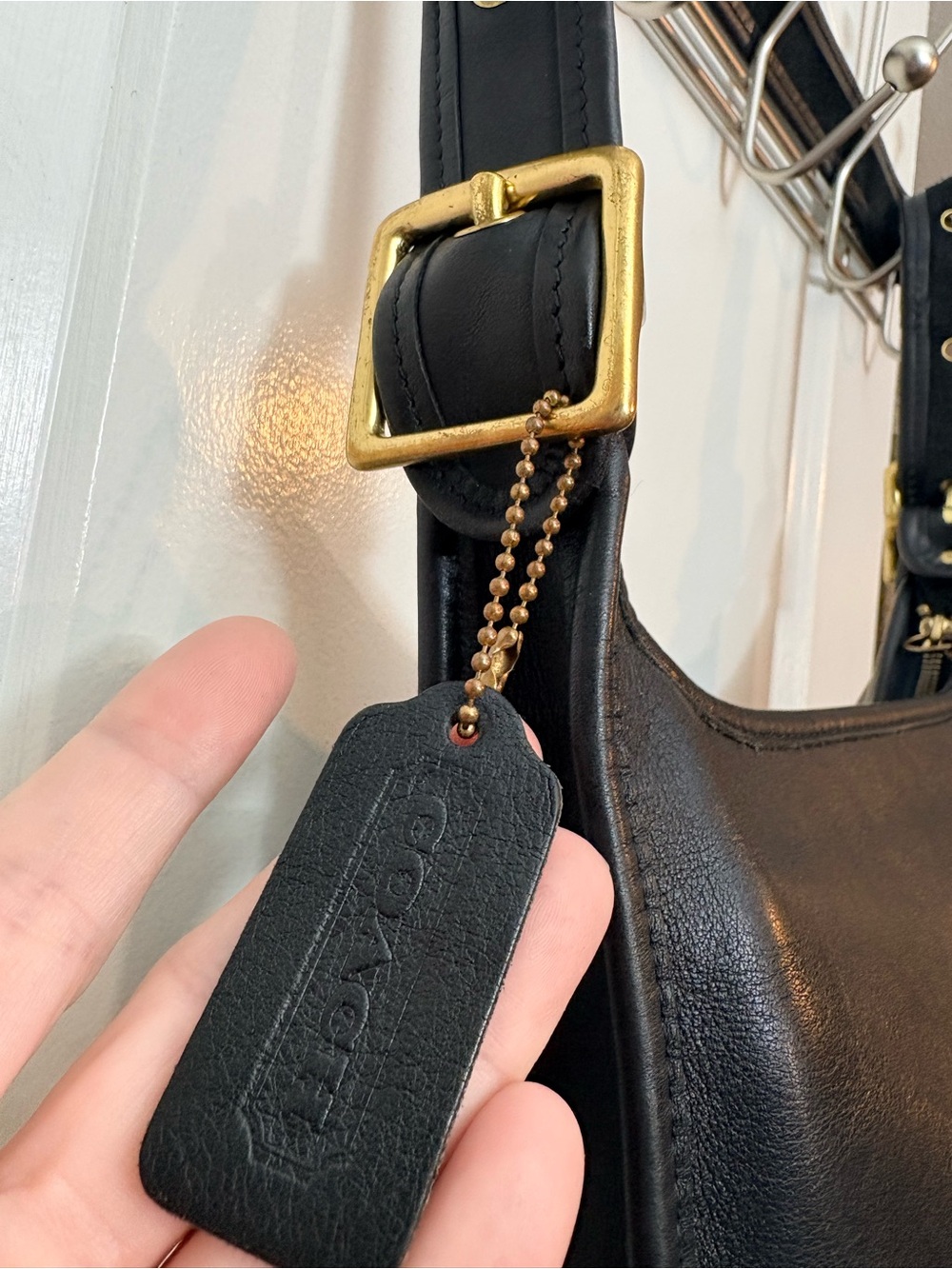 1999 Vintage Coach Black Leather Legacy Zip Crossbody Bag 9966 - Picture 4 of 15